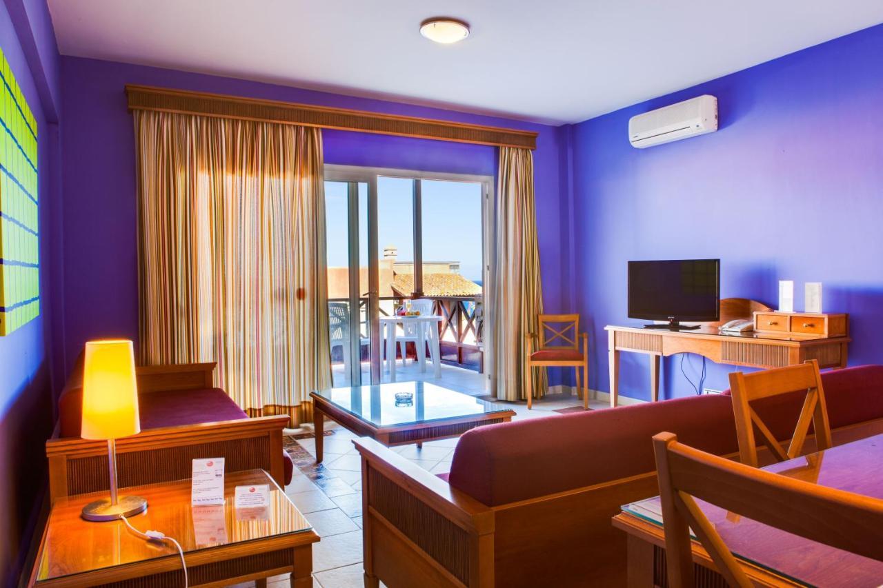 Aparthotel El Cerrito Playa Cancajos.- BreNa Baja  エクステリア 写真